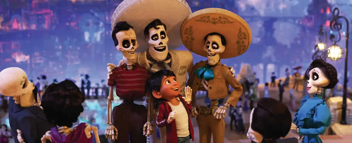 Quiniela Globos de Oro 2018 nomina a "Coco" como "Mejor película animada"