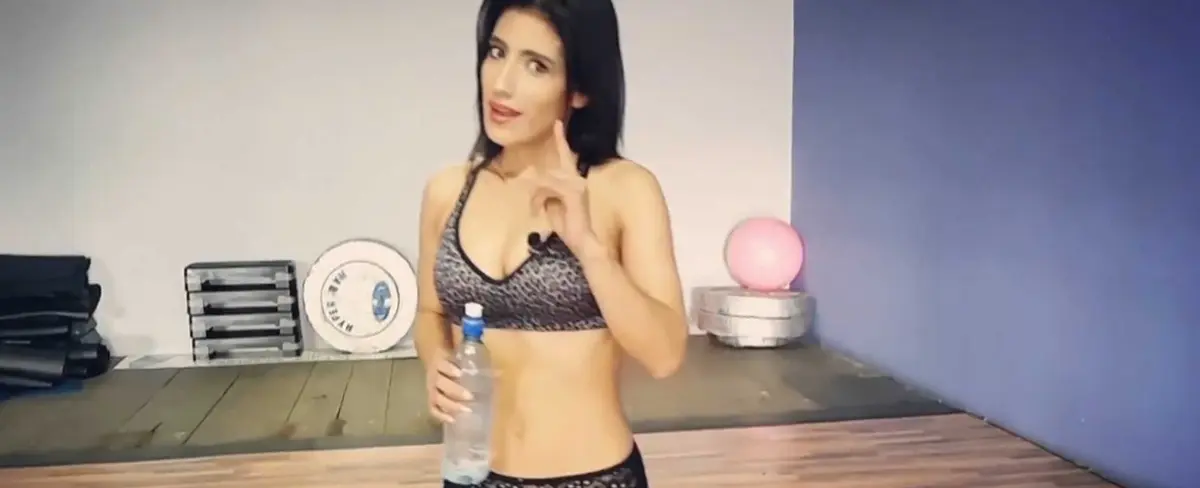 Anabella Galeano ahora en YouTube