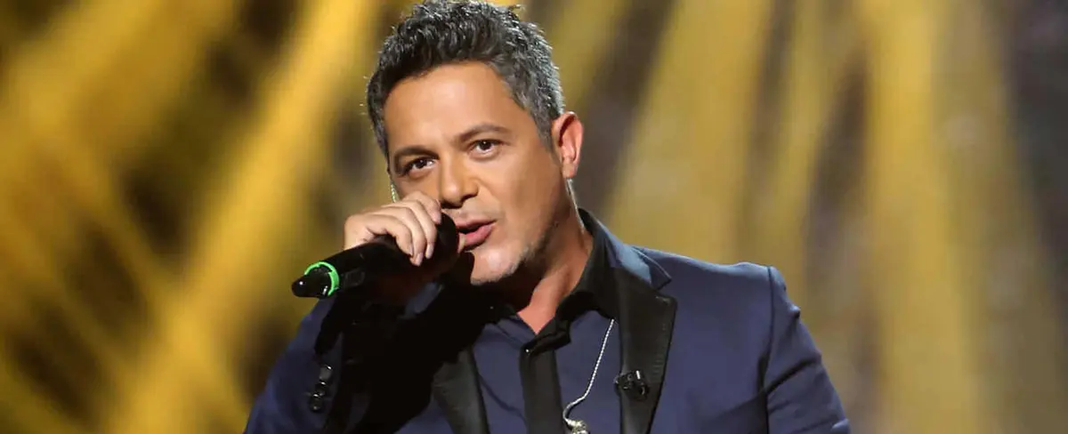 Alejandro Sanz incursiona en la moda para caballeros