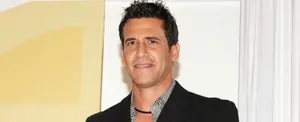 Jorge Aravena presume sus horas de gym sin nada de ropa