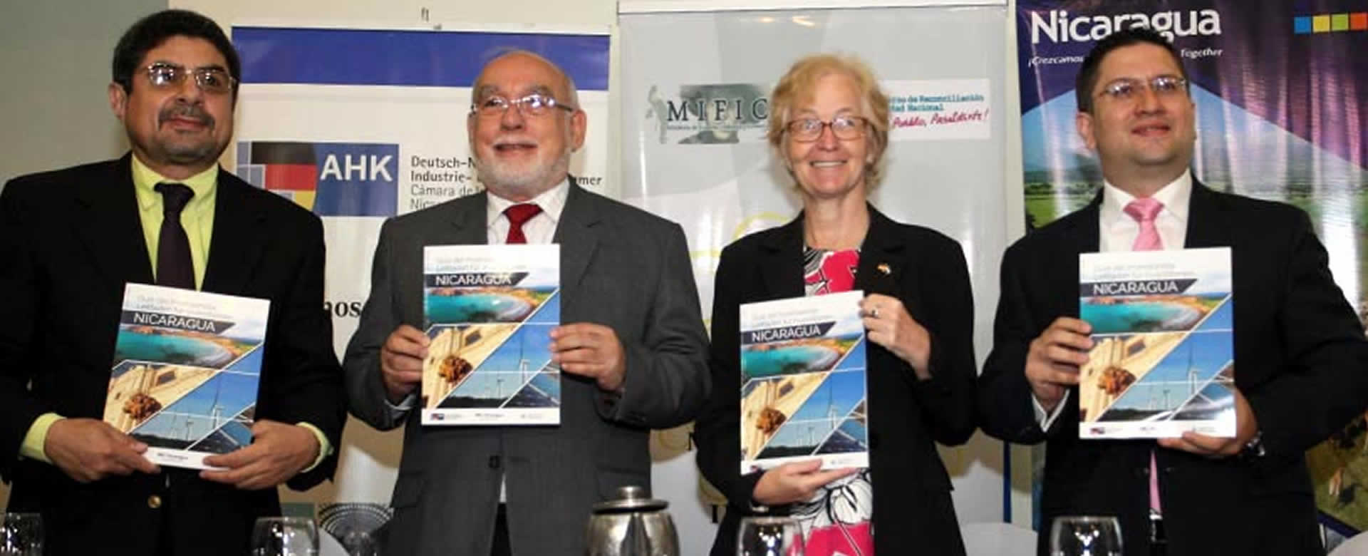 Lanzamiento de la III edición de Guía del Inversionista en alemán y español