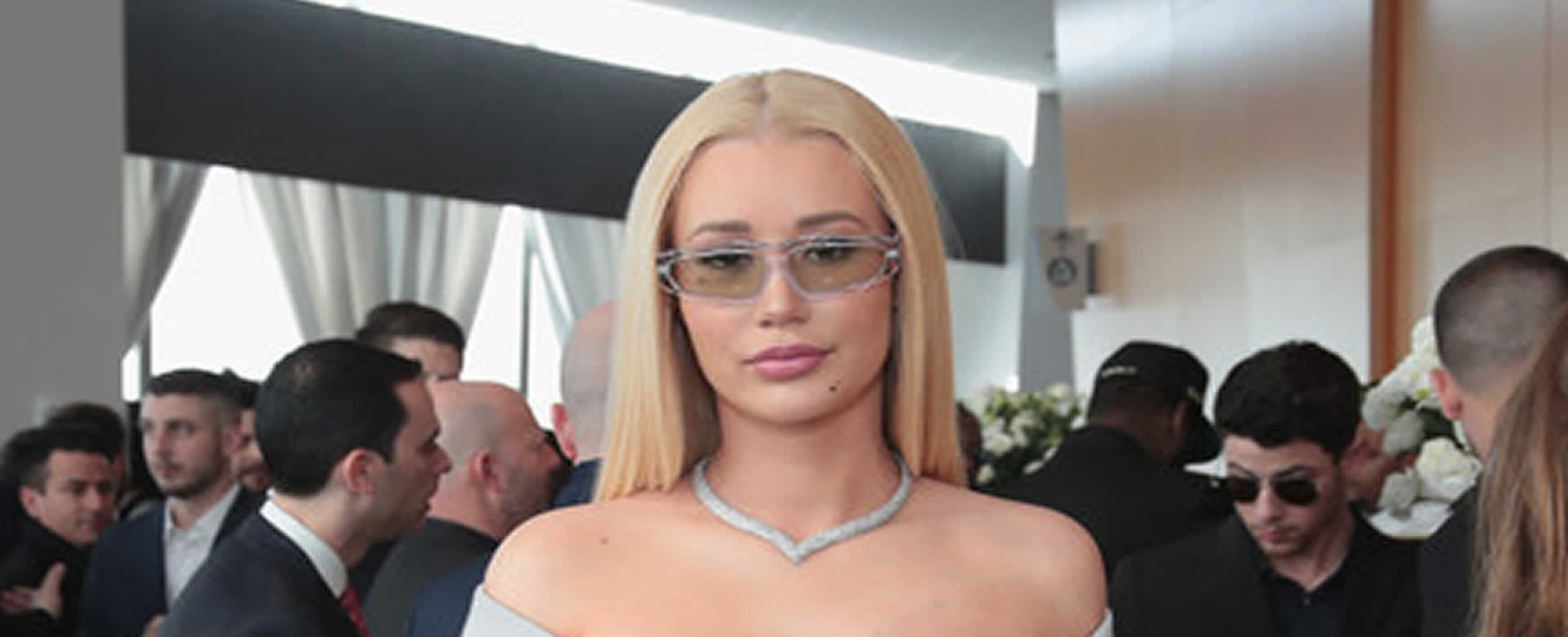 Iggy Azalea se encuentra en rehabilitación
