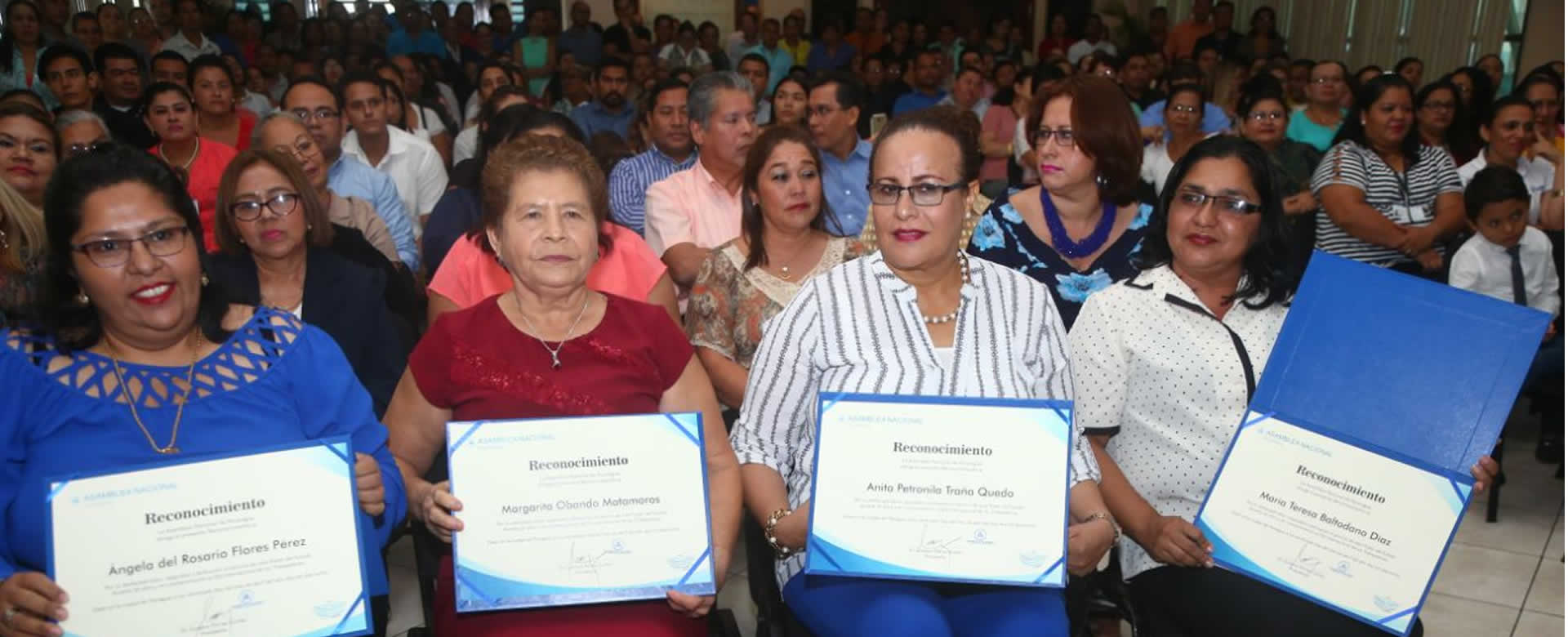 Asamblea Nacional conmemora junto a funcionarios públicos Día Internacional de los Trabajadores