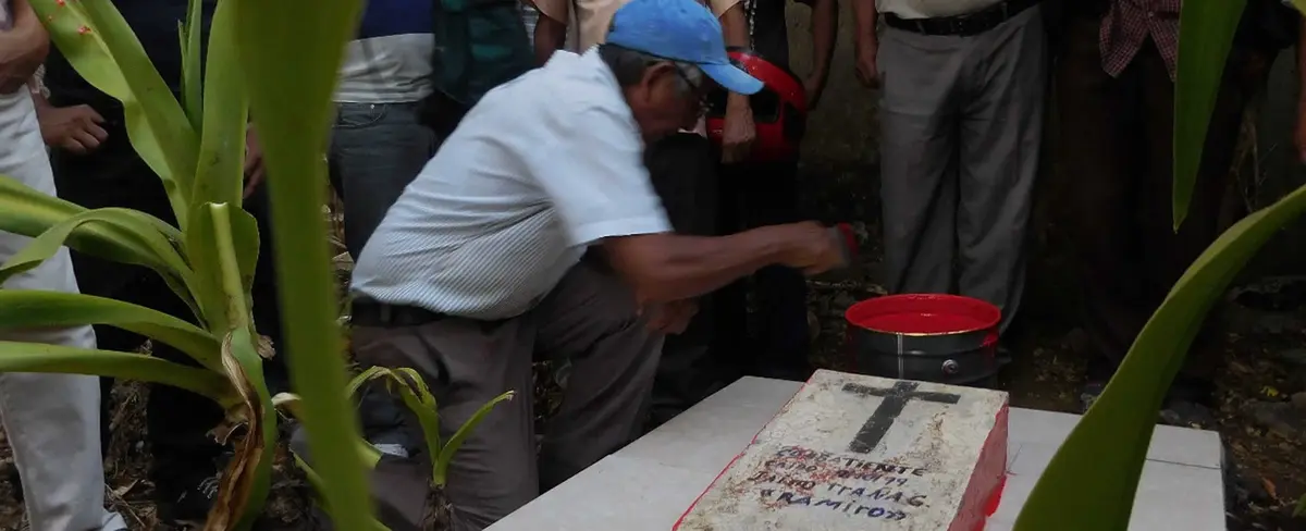 Combatientes históricos en conjunto con madres de héroes y mártires trabajan por la paz