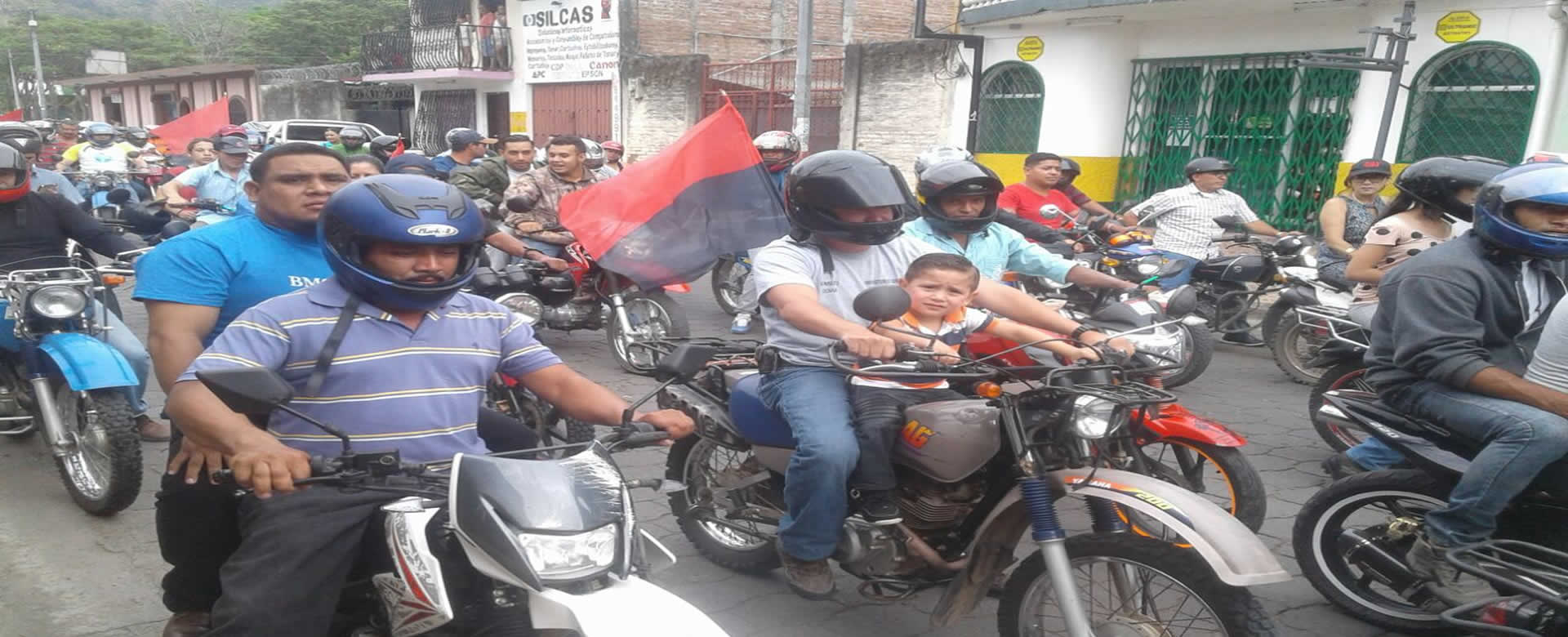Jinoteganos motorizados realizan recorrido por la paz, tranquilidad y diálogo
