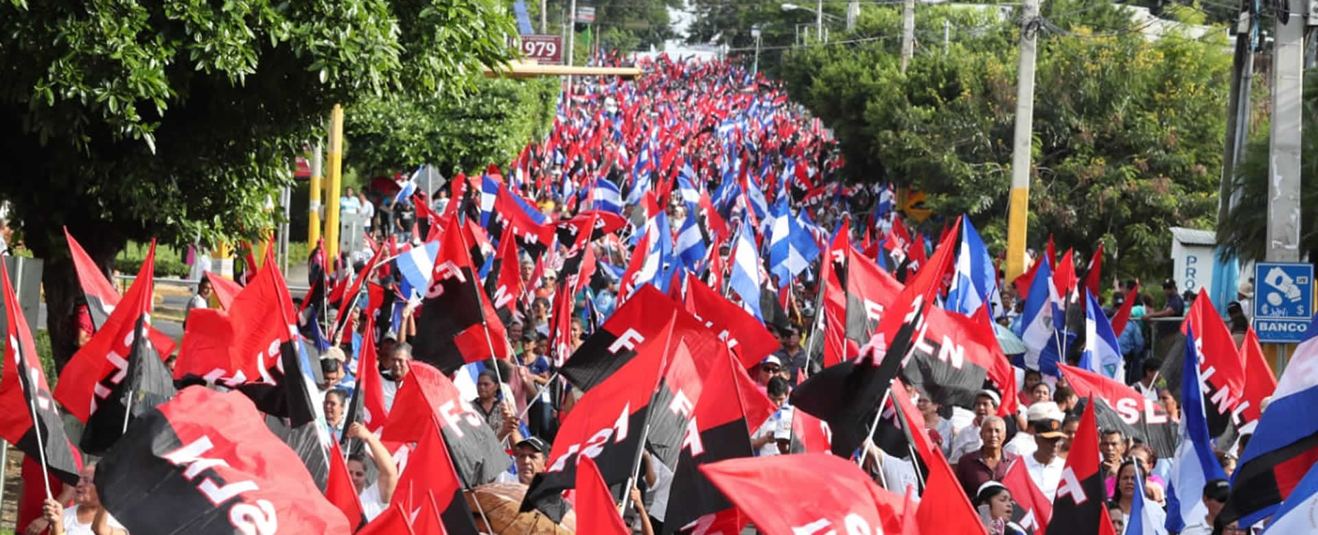Oración y cantata en honor a la madre nicaragüense desde la Avenida de Bolívar a Chávez