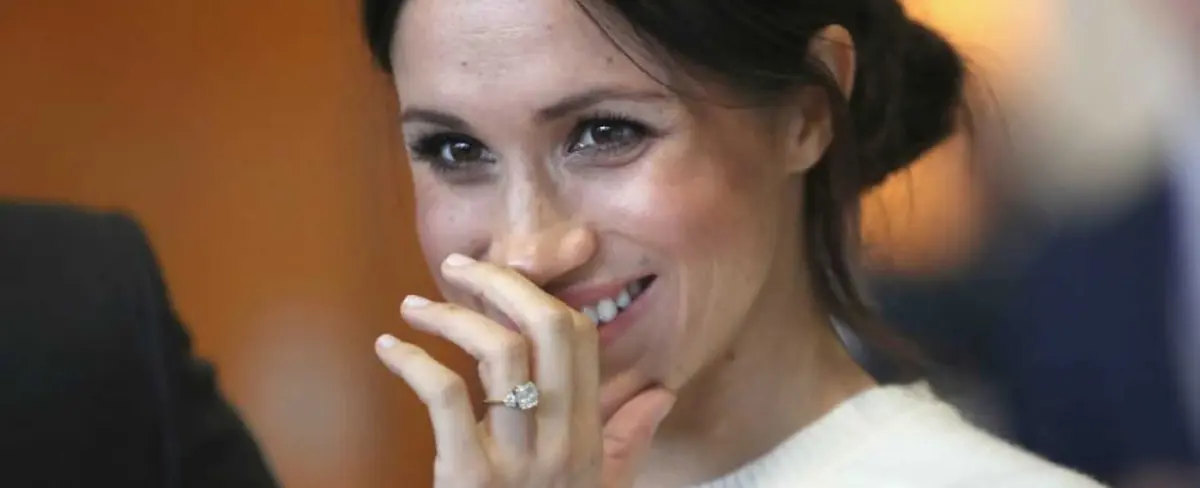 ¡Ahora podes comprar el anillo de Meghan Markle!