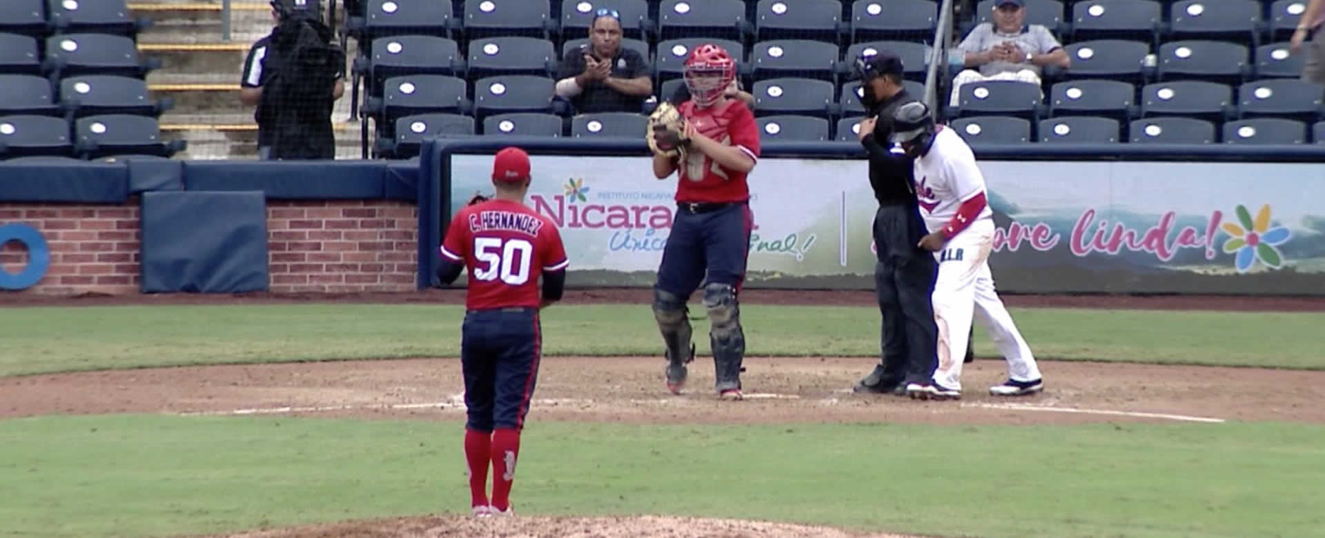 Costa Caribe empata serie semifinal ante los Dantos