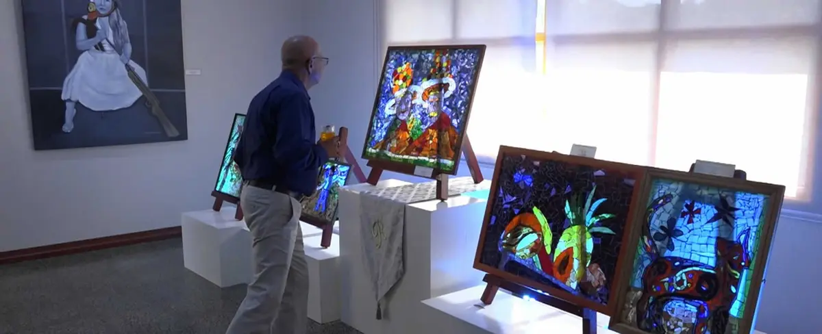Banco Central inaugura exposición de pinturas en saludo a Septiembre Victorioso
