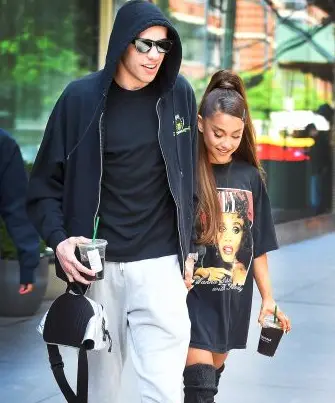 ¿Qué sucede Ariana Grande y Pete Davidson ausentes de los premios Emmy?