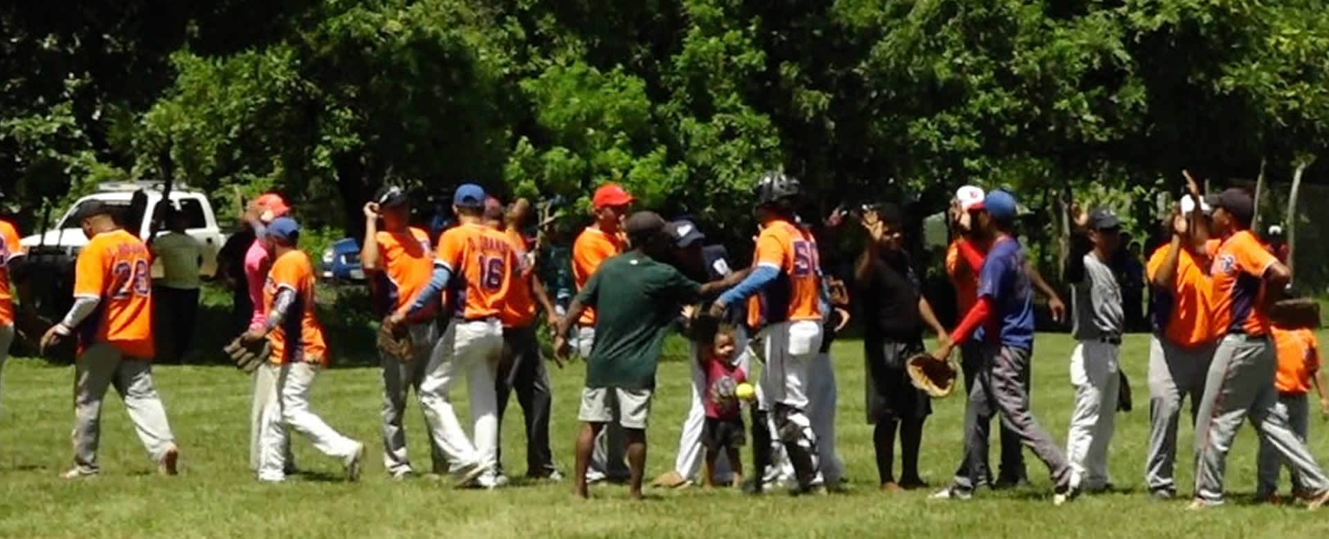 Diez equipos compiten en el Torneo de Softball Modificado de Rivas