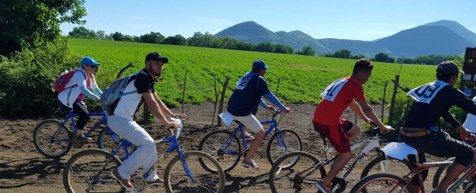 Primer Rally Ciclístico de Rota va rumbo al Cerro Negro