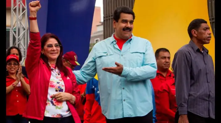 Daniel y Rosario envían felicitaciones a compañera Cilia Flores por su cumpleaños  