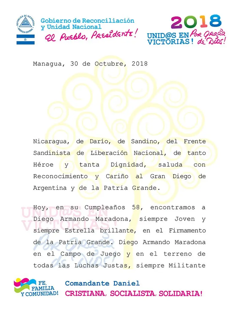 Daniel y Rosario envían mensaje de felicitaciones a Diego Armando Maradona en su cumpleaños