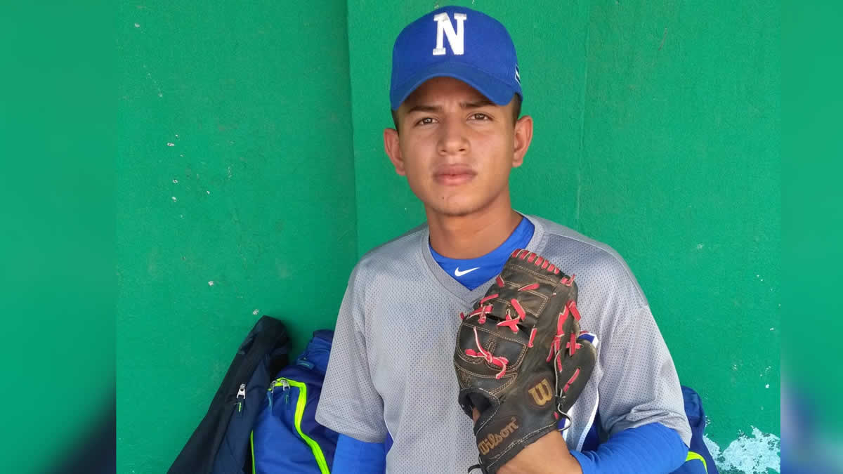 Ángel Obando autorizado para lanzar con el Bóer