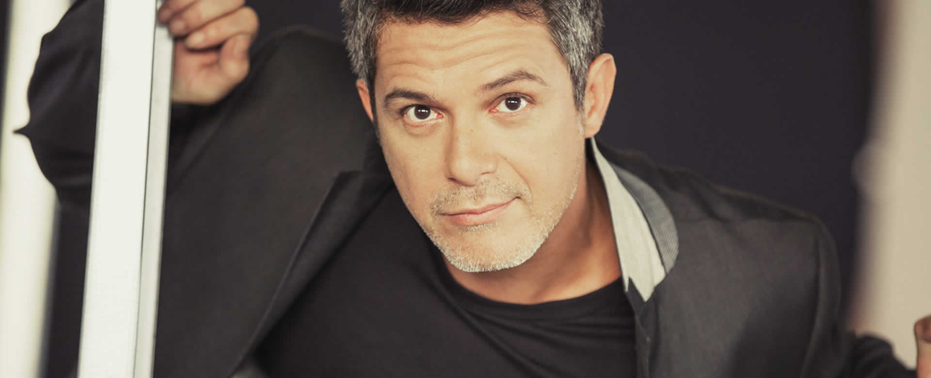 Alejandro Sanz le dice al mundo ‘No Tengo Nada’ en su nuevo álbum 2019