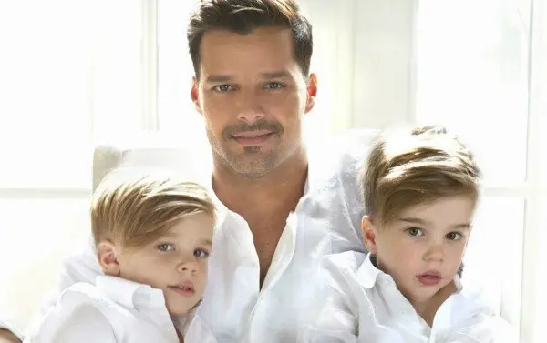 Los Mellizos cumplen diez años junto a Ricky Martín y Jwan Yosef 