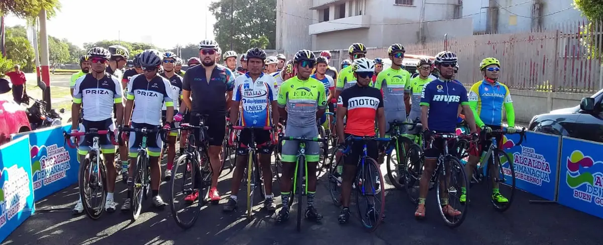 Una mañana de adrenalina se vivió con el Campeonato Nacional de Ruta Ciclística