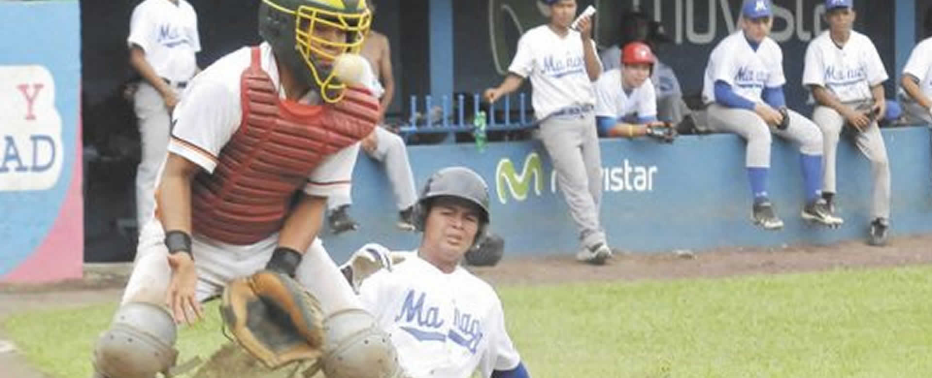 Gran demostración del equipo de León en el Campeonato Nacional de Béisbol Juvenil AA