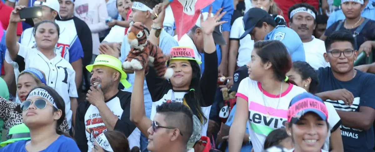 Lanzamiento de Juan Carlos Ramírez inaugura la serie final del Béisbol Profesional