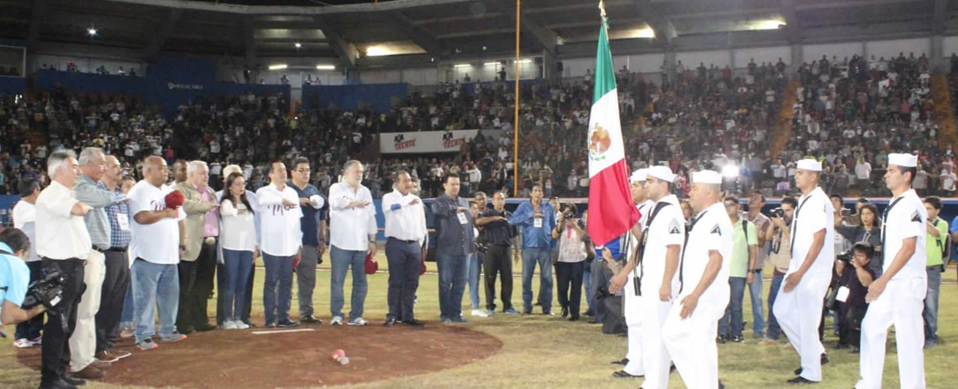 Majestuosa inauguración de la Serie Latinoamericana en Veracruz