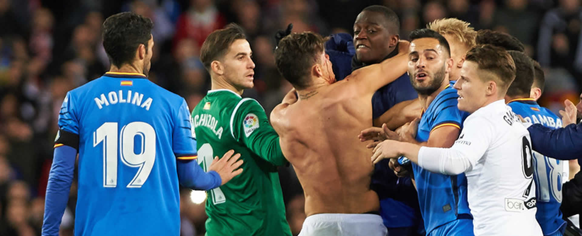 Cuartos de final de la Copa del Rey termina a los golpes