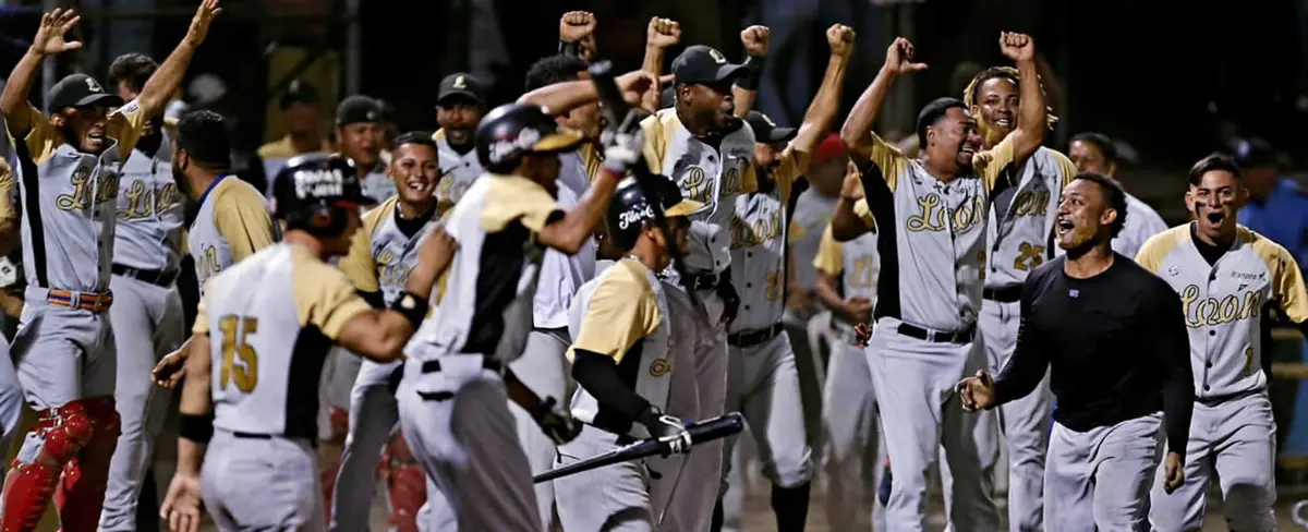 Leones arrebatan juego a los Tigres para ponerse a un triunfo del campeonato