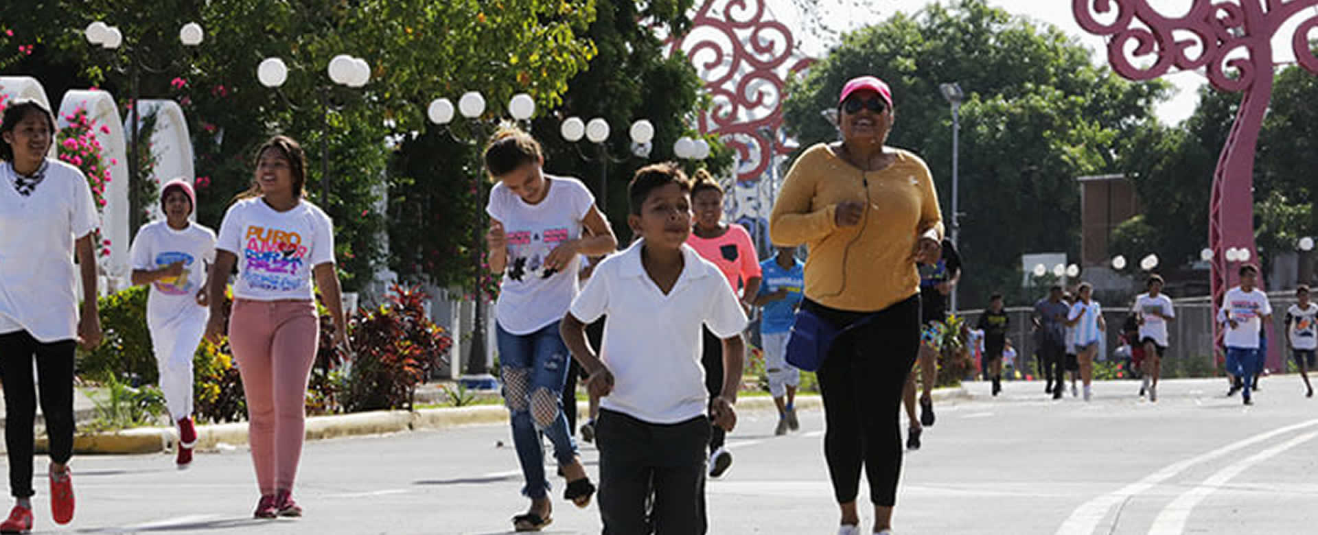 Juventud capitalina celebra la Revolución Cubana con una maratón en el Paseo Xolotlán