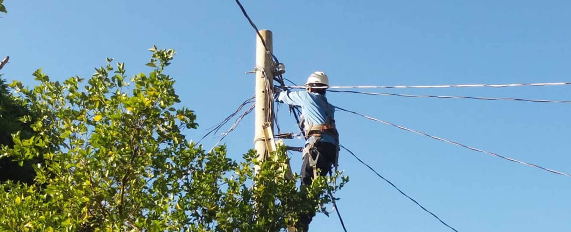 Familias de Masatepe le dicen adiós al candil con la llegada de la energía eléctrica