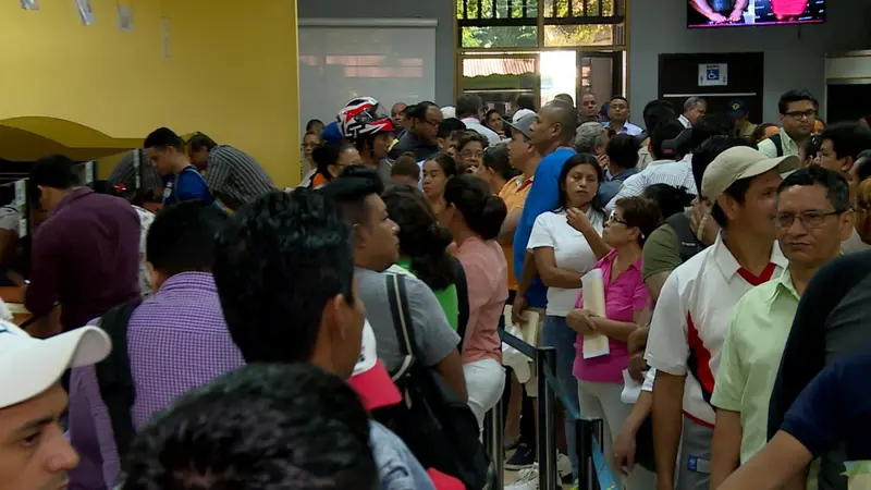 Ya está a la venta el sticker de rodamiento 2019 en diferentes puntos de la capital