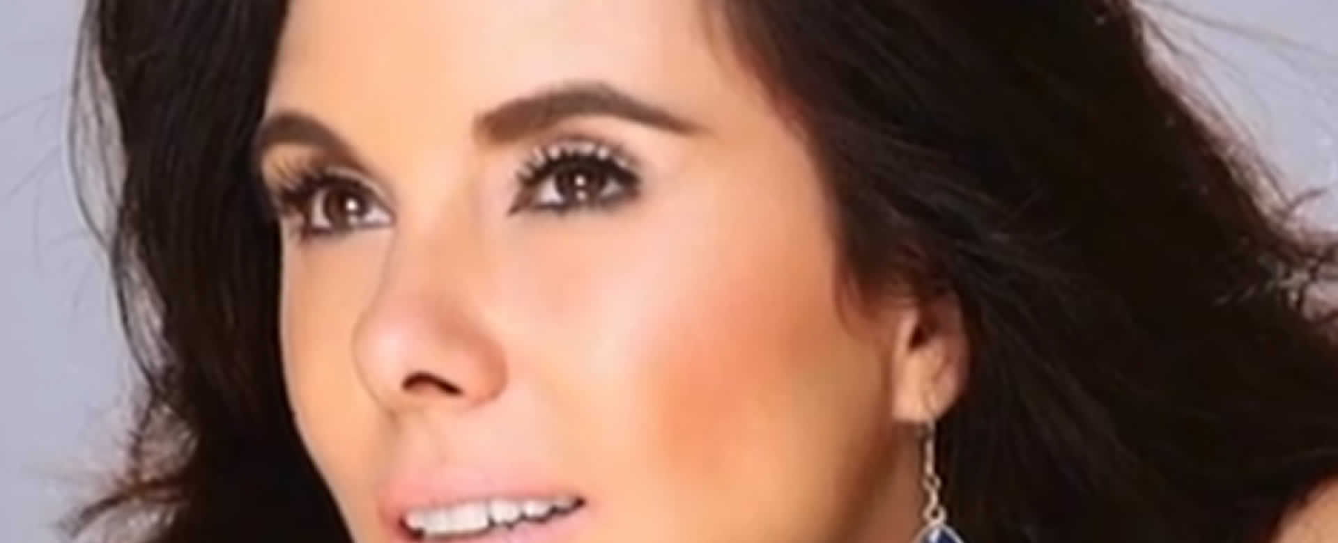 Margarita Pasos: "Increíble lo que hace el photoshop"