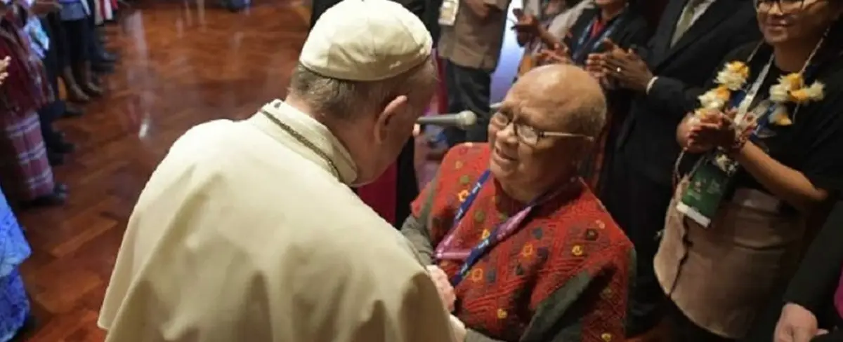 Representantes de pueblos indígenas del mundo sostienen encuentro con el Papa Francisco