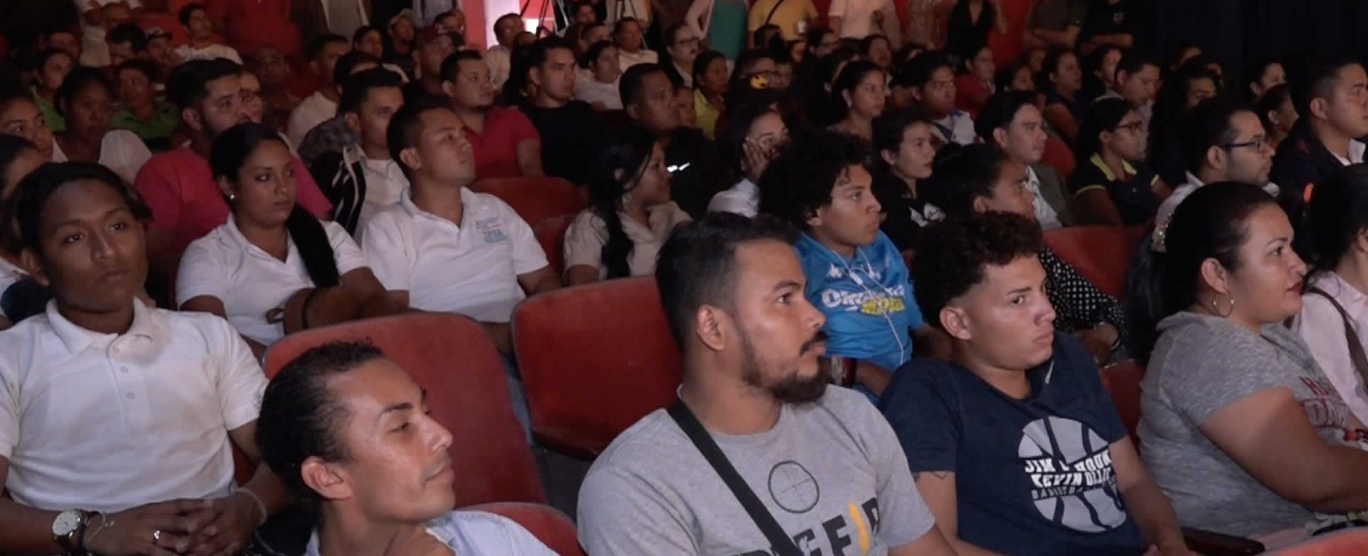 Red de Jóvenes Comunicadores rinde homenaje a los caídos en San José de las Mulas