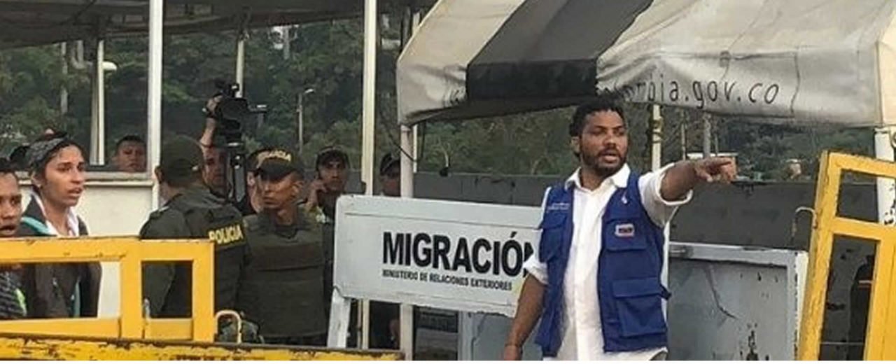 Venezuela denuncia falso positivo en el puente fronterizo Simón Bolívar orquestado por Colombia