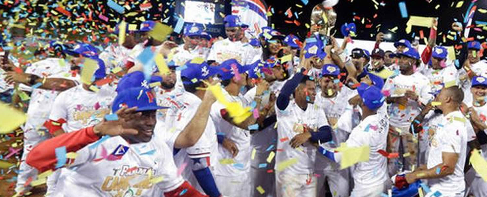 Elmer Reyes y Jilton Calderón en “All Star” de la Serie del caribe