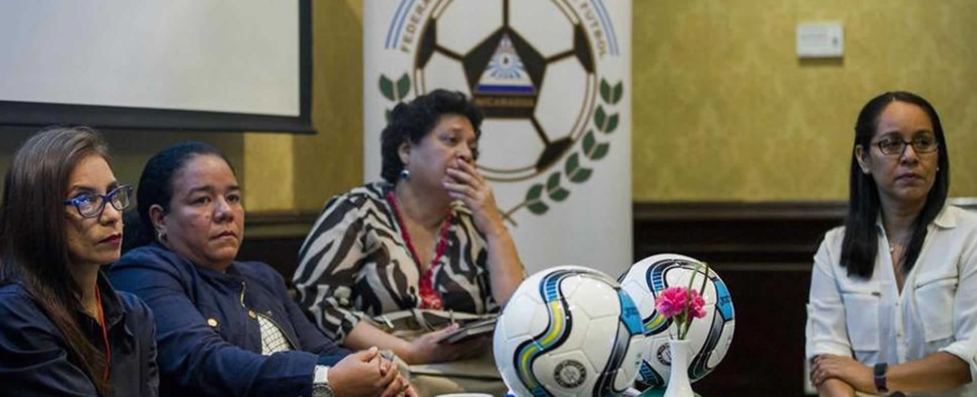 Dalila López participará en Simposio Internacional de Fútbol Femenino en México