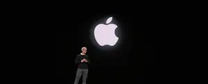 Apple entra a la competencia de streaming, noticias y video juegos