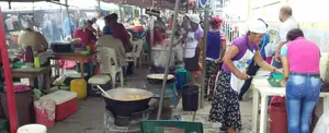 Productores y comerciantes ofertan sus productos