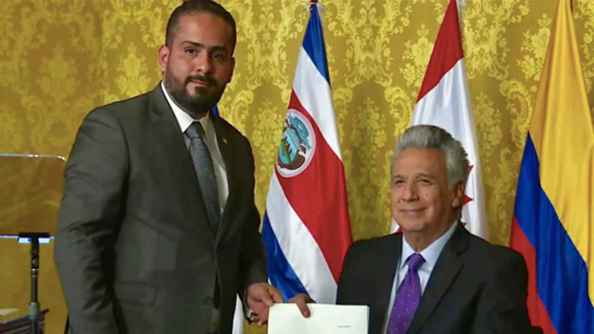 Embajador de Nicaragua en Ecuador presenta cartas de estilo al Presidente Lenin Moreno Garcés