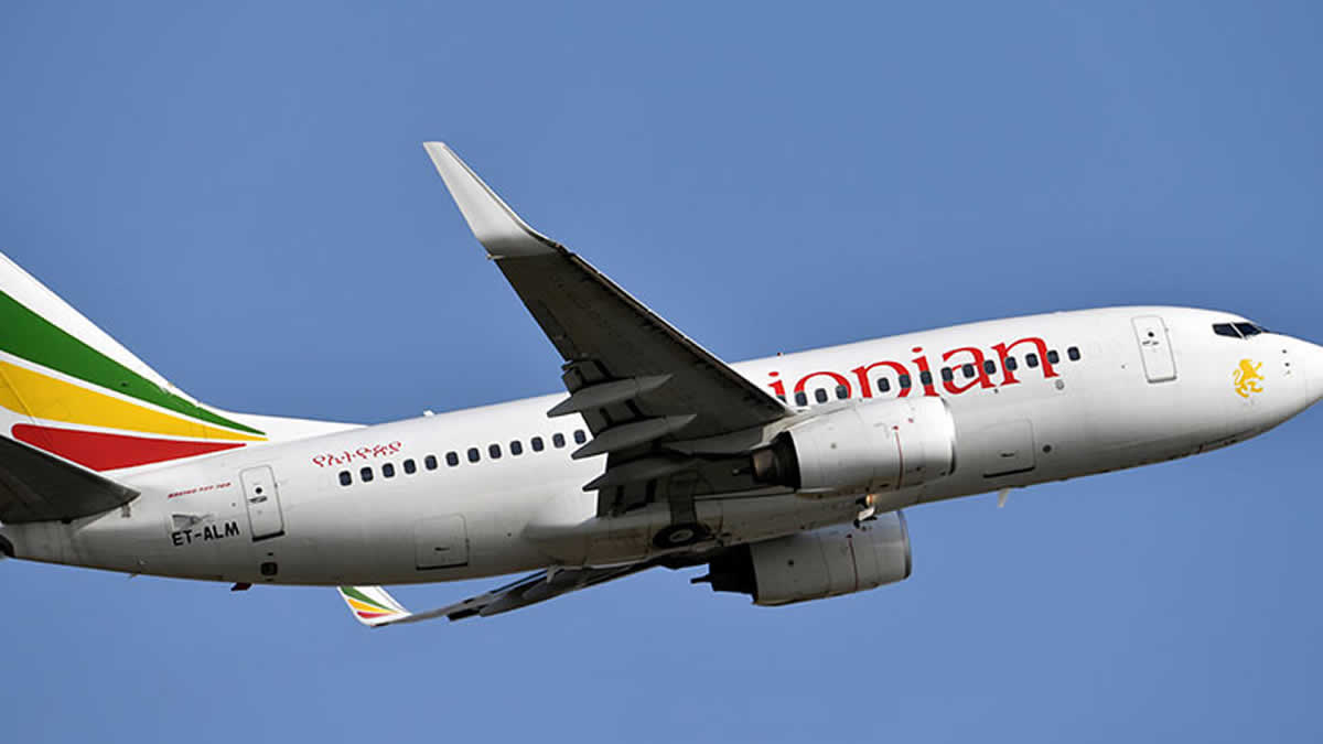 Tragedia aérea: Más de 100 muertos al estrellarse un Boeing 737 en Etiopía