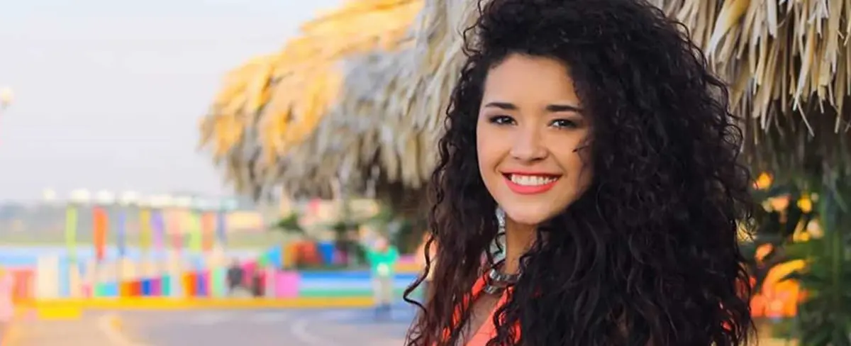 Concursante de Miss Teen 2016 se siente el centro del universo