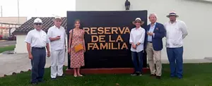 Propietario de franquicia de restaurantes ingleses elige a Nicaragua para vacacionar