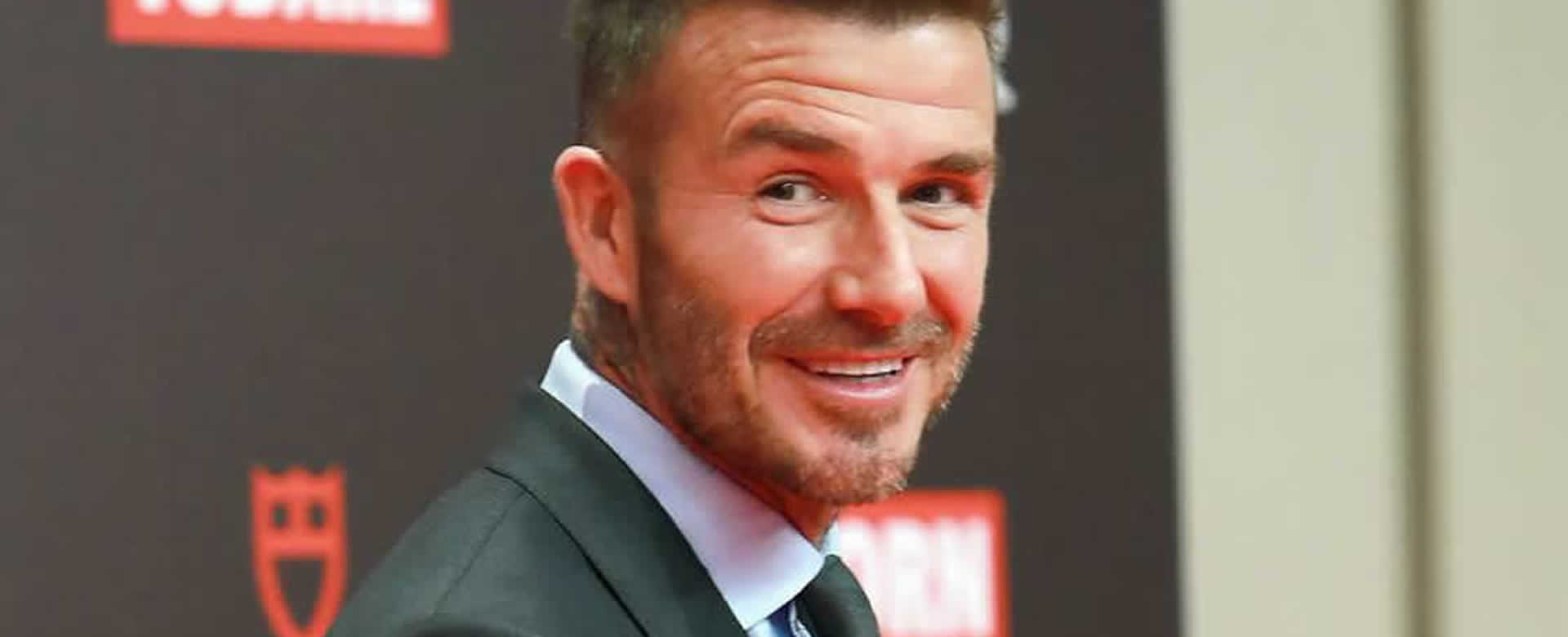David Beckham no podrá conducir durante seis meses