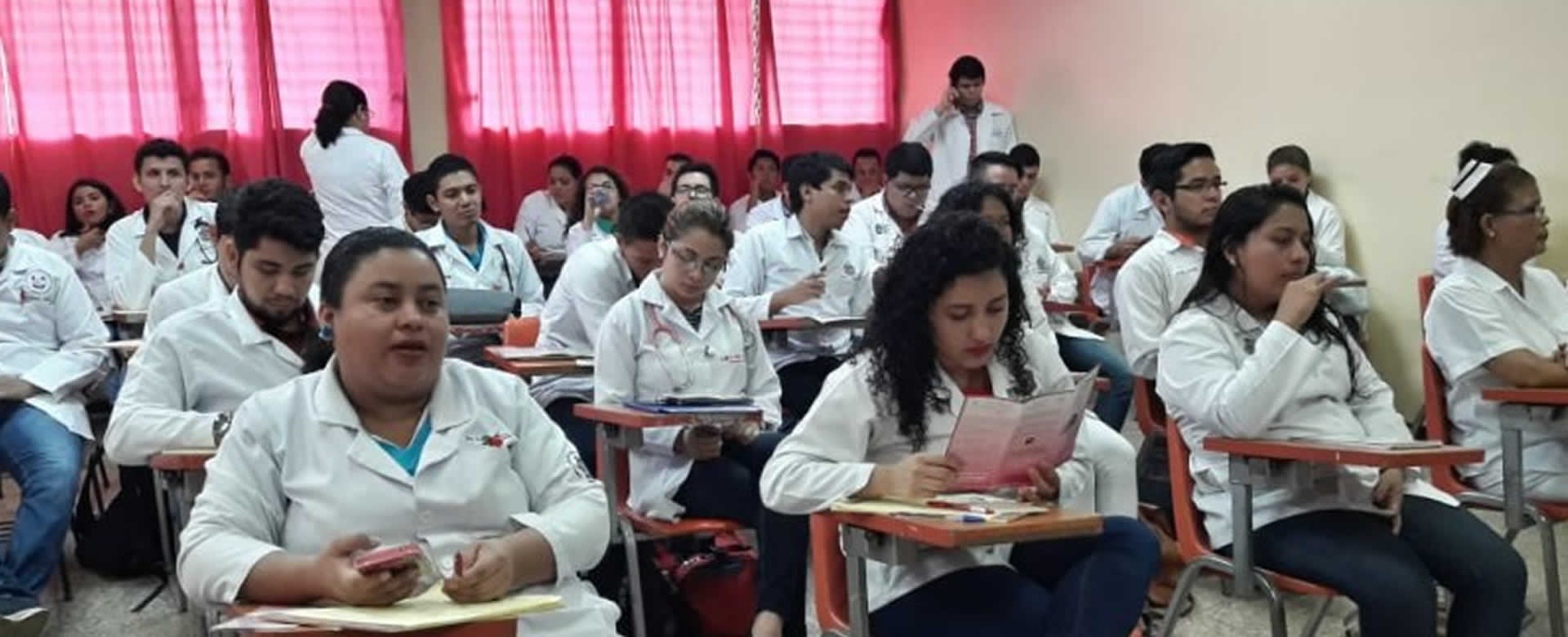 Hospital Bertha Calderón realiza encuentro sobre avances y retos para prevenir la transmisión materno-infantil del VIH