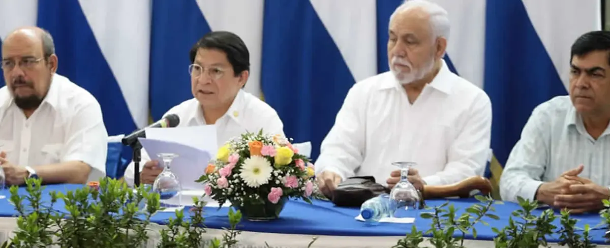 Delegación del GRUN continuará trabajando con absoluta fe en la Mesa de Negociación