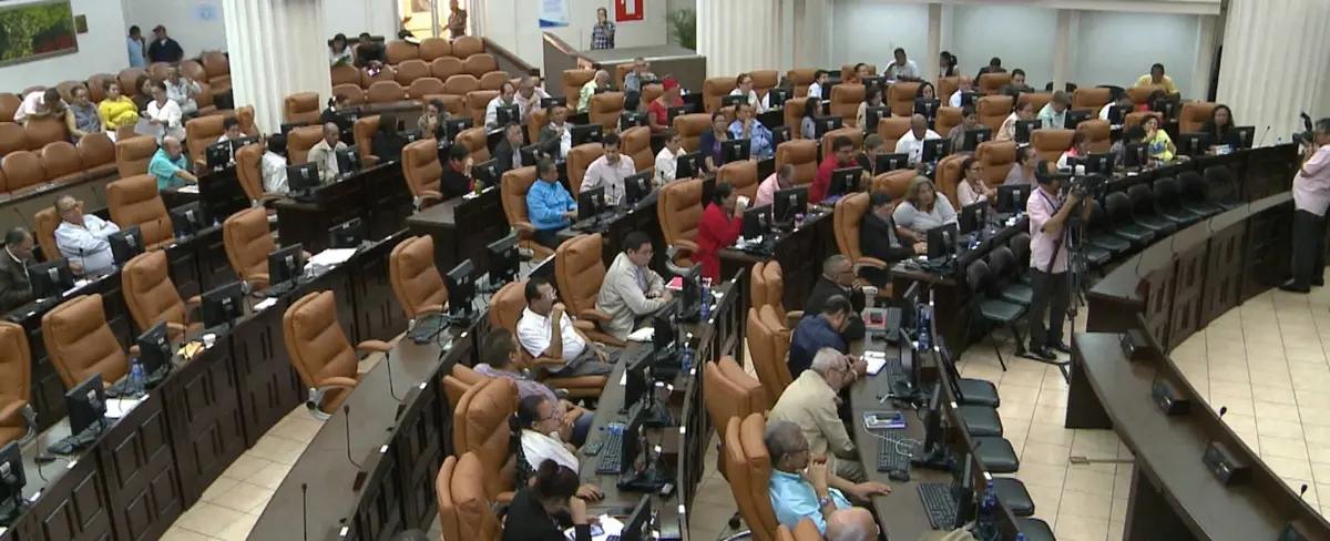 Diputados aprueba reforma a la Ley Orgánica del Poder Legislativo