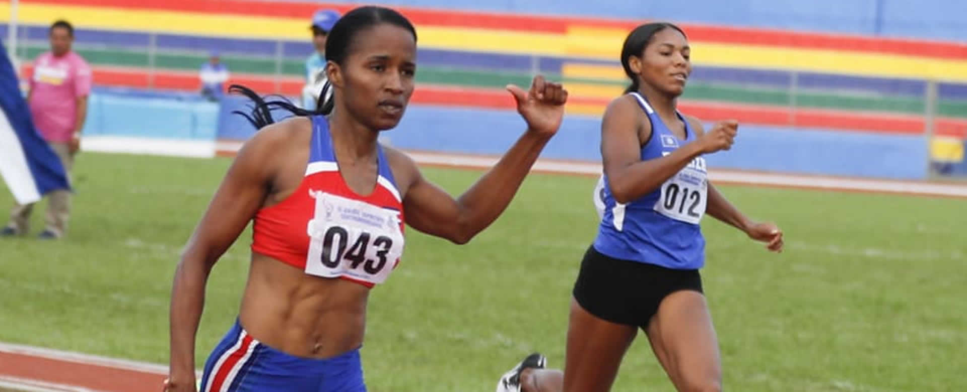 Atleta Yorcelly Humpreys ocupa lugar privilegiado en selección de Fútbol y Atletismo