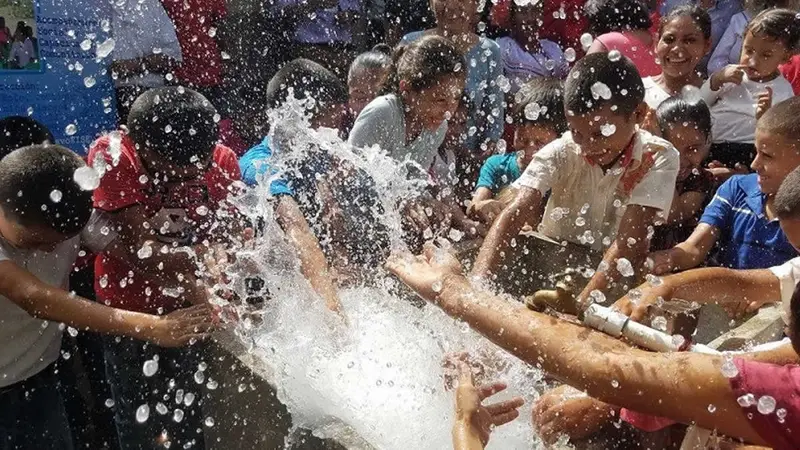 Familias de la Comunidad El riego ya cuentan con el servicio de agua potable
