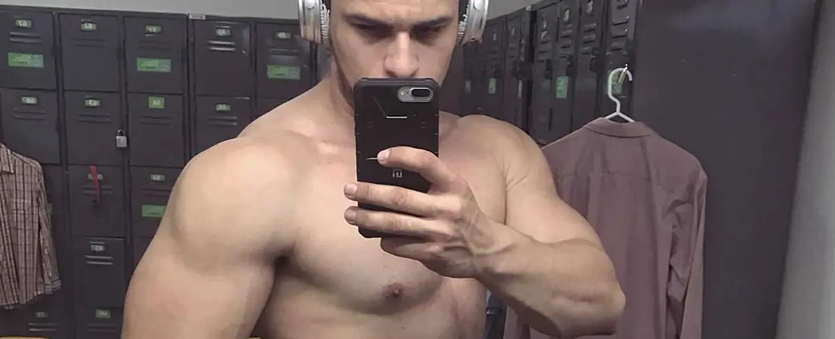 Mister "Glu-Glu" se convierte en manzana de la discordia, en Facebook