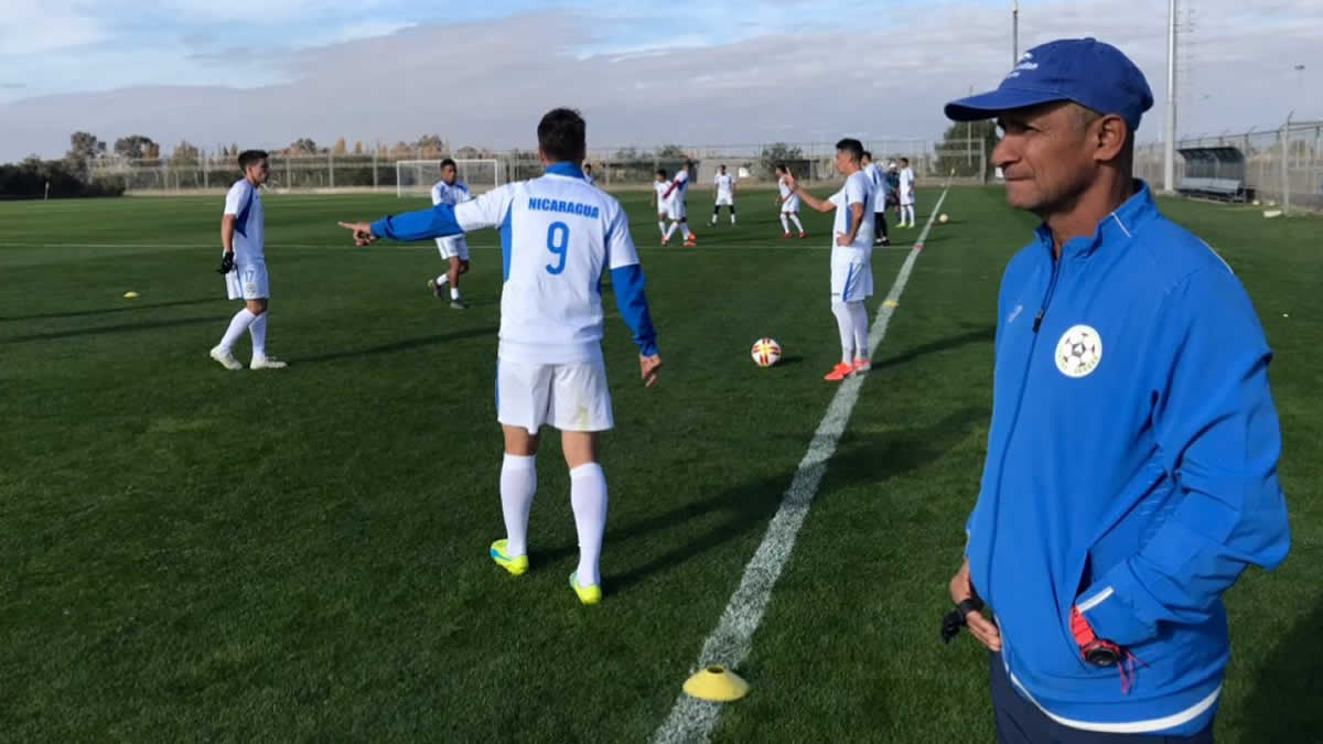 Nati Jota comentarista de ESPN hizo bailar a Copete